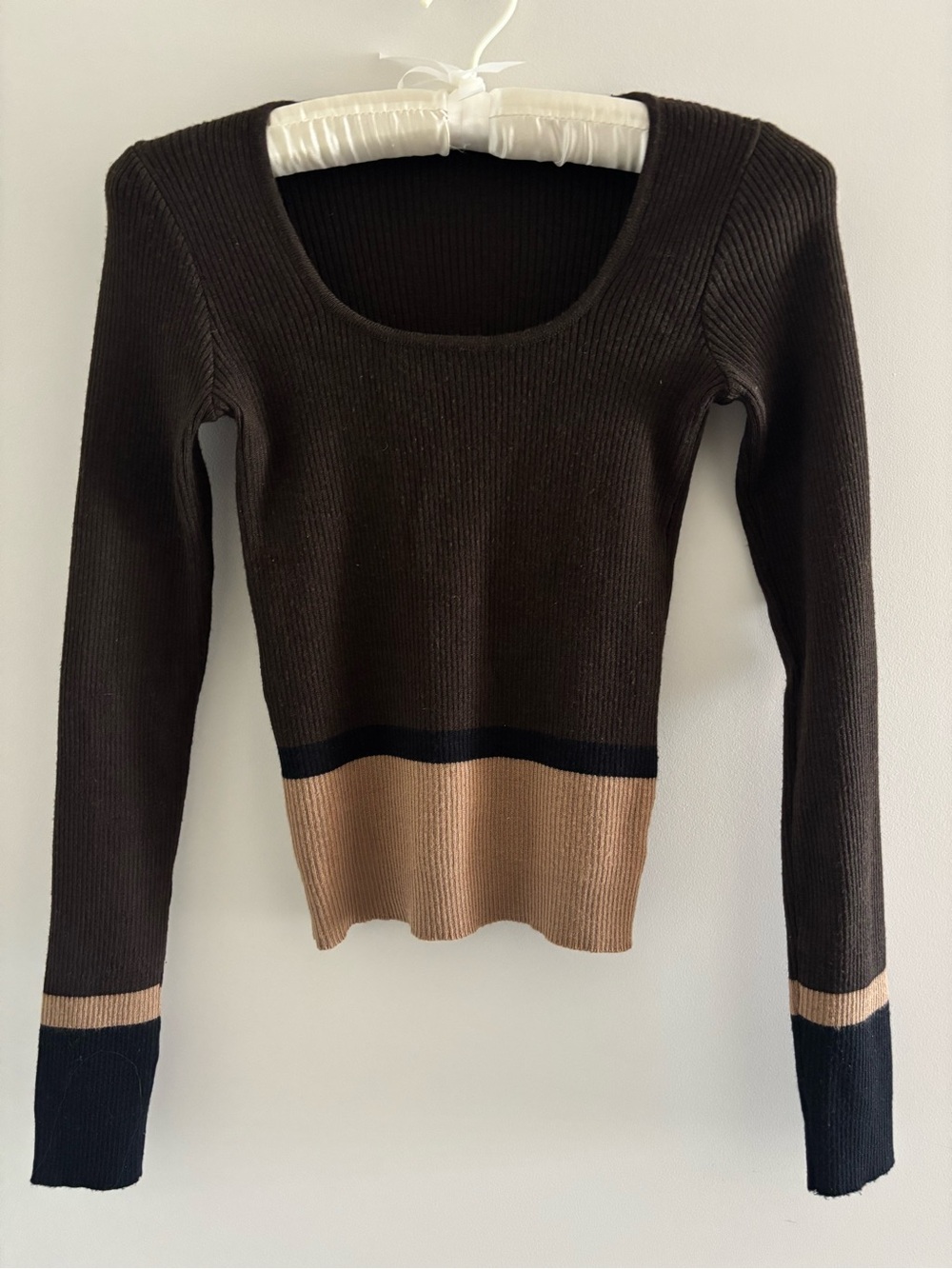 d&g long sleeve wool top